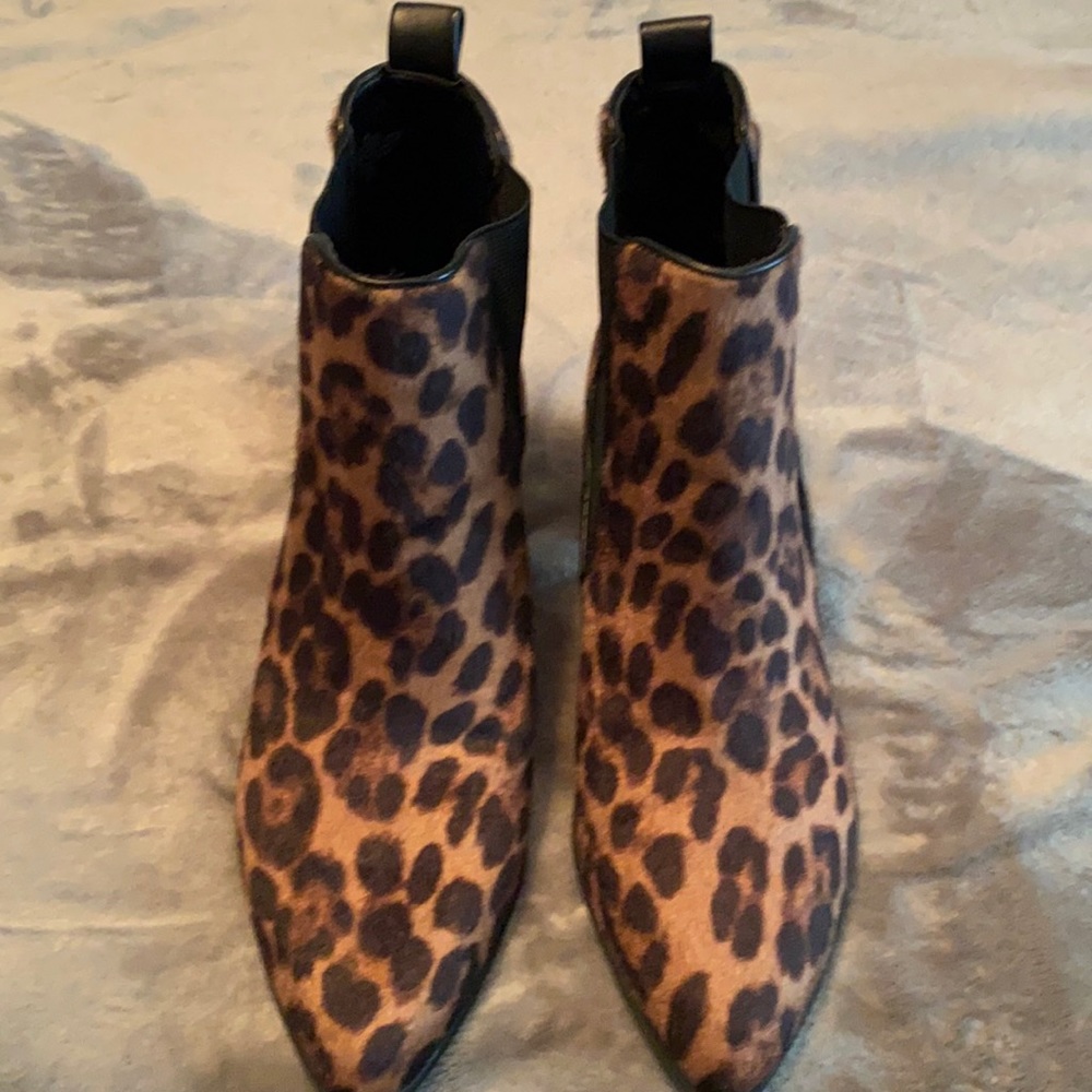 Nine West Leopard Booties size 8